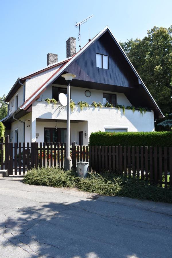 Penzion243 Tábor Exterior foto